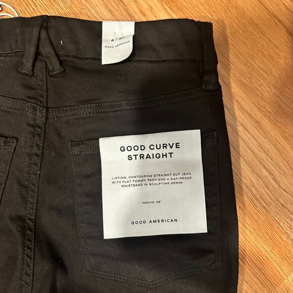 GOOD AMERICAN GOOD CURVE STRAIGHT NEVER FADE JEANS - Picture 5 of 9